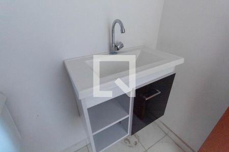 Banheiro de apartamento à venda com 1 quarto, 27m² em Vila Sao Geraldo, São Paulo