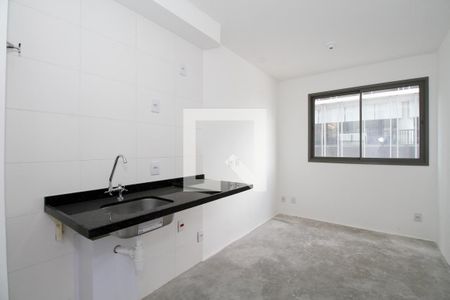 Sala e Cozinha de apartamento à venda com 1 quarto, 24m² em Pinheiros, São Paulo