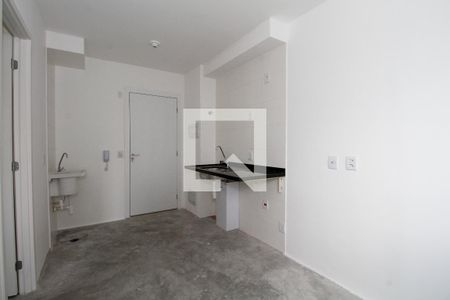 Sala e Cozinha de apartamento à venda com 1 quarto, 24m² em Pinheiros, São Paulo