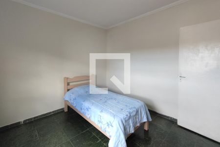 Quarto 2 de casa à venda com 4 quartos, 120m² em Parque Santa Bárbara, Campinas