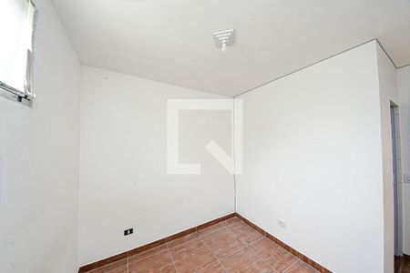 Quarto de casa para alugar com 1 quarto, 18m² em Jardim Ana Rosa, São Paulo