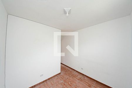 Quarto de casa para alugar com 1 quarto, 18m² em Jardim Ana Rosa, São Paulo