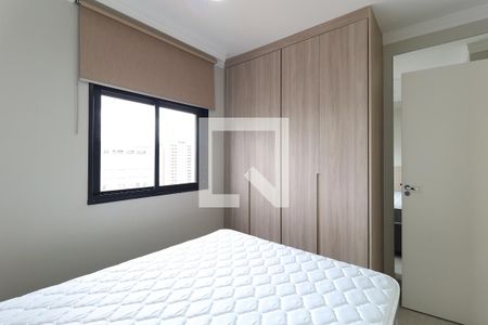 Quarto 1 de apartamento para alugar com 2 quartos, 40m² em Vila Mazzei, São Paulo