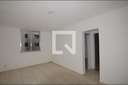 Sala de apartamento para alugar com 1 quarto, 40m² em Osvaldo Cruz, Rio de Janeiro