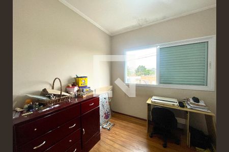 Quarto 2 de casa à venda com 3 quartos, 185m² em Jardim Bonfiglioli, Jundiaí