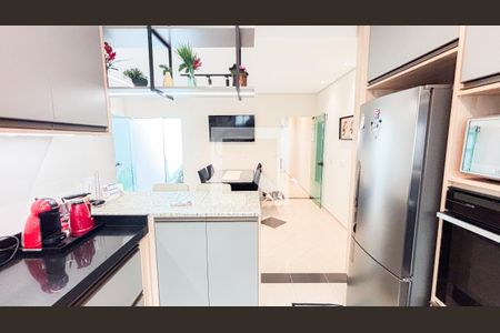 Casa à venda com 192m², 4 quartos e 4 vagas Casa à venda com 192m², 4 quartos e 4 vagasCozinha - Sala de Jantar