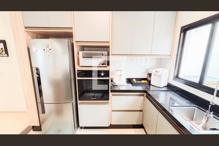 Casa à venda com 192m², 4 quartos e 4 vagas Casa à venda com 192m², 4 quartos e 4 vagasCozinha - Sala de Jantar