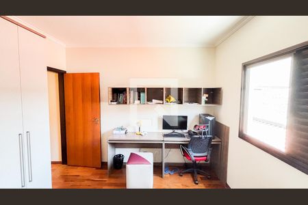 Casa à venda com 192m², 4 quartos e 4 vagas Casa à venda com 192m², 4 quartos e 4 vagasSuíte 2