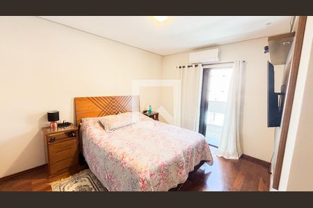 Casa à venda com 192m², 4 quartos e 4 vagas Casa à venda com 192m², 4 quartos e 4 vagasSuite 1