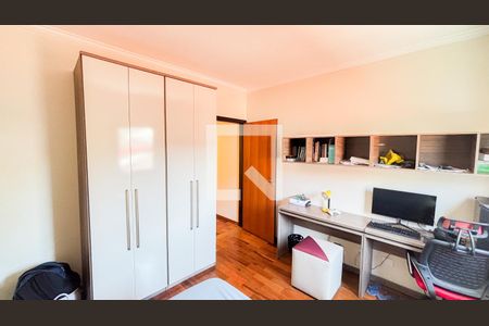 Casa à venda com 192m², 4 quartos e 4 vagas Casa à venda com 192m², 4 quartos e 4 vagasSuíte 2