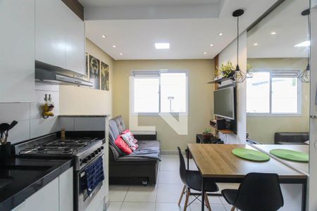 Sala/Cozinha de apartamento para alugar com 2 quartos, 34m² em Vila Sapopemba, São Paulo