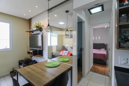 Sala/Cozinha de apartamento para alugar com 2 quartos, 34m² em Vila Sapopemba, São Paulo