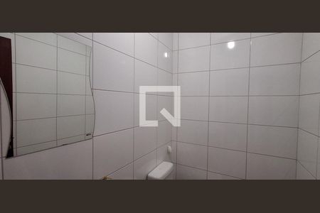 Casa à venda com 400m², 4 quartos e 4 vagas Casa à venda com 400m², 4 quartos e 4 vagasBanheiro Social