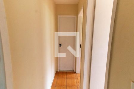 Corredor  de apartamento à venda com 2 quartos, 60m² em Fonseca, Niterói