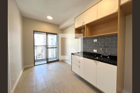 Sala/Cozinha de apartamento para alugar com 1 quarto, 28m² em Jardim Prudência, São Paulo