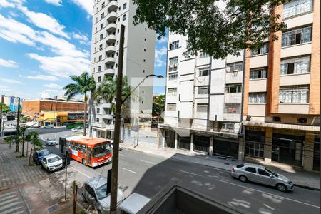 Sala vista de apartamento à venda com 3 quartos, 120m² em Centro, Belo Horizonte