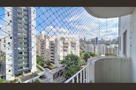 Varanda de apartamento para alugar com 3 quartos, 72m² em Pompeia, São Paulo