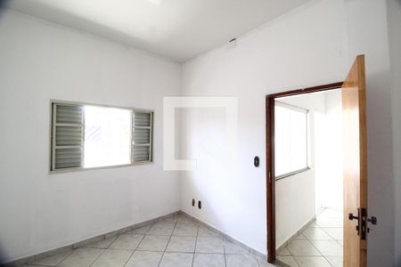 Quarto  de casa para alugar com 3 quartos, 160m² em Jardim Patricia, Uberlândia