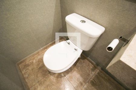 Lavabo de casa para alugar com 3 quartos, 190m² em Vila Olímpia, São Paulo