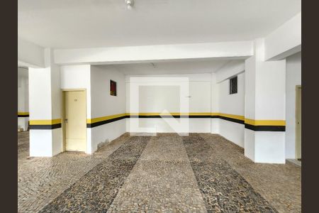 Apartamento para alugar com 268m², 4 quartos e 2 vagas Apartamento para alugar com 268m², 4 quartos e 2 vagasGaragens