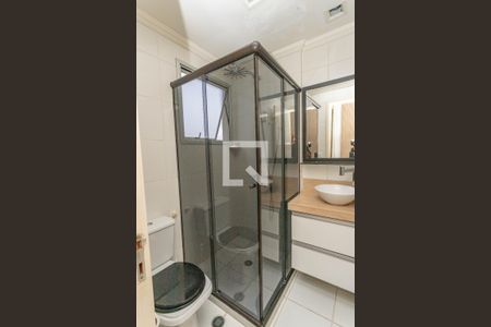 Apartamento à venda com 75m², 2 quartos e 2 vagas Apartamento à venda com 75m², 2 quartos e 2 vagasBanheiro da Suíte
