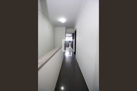 Corredor de casa para alugar com 2 quartos, 150m² em Vila Sonia, São Paulo