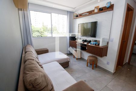 Sala de apartamento para alugar com 2 quartos, 43m² em Vila Suzana, São Paulo