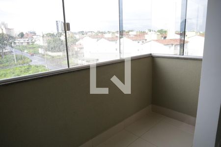 Sacada de apartamento para alugar com 2 quartos, 60m² em Jardim Atlantico, Goiânia