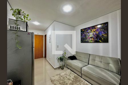 Sala de kitnet/studio para alugar com 1 quarto, 35m² em Jardim Caravelas, São Paulo