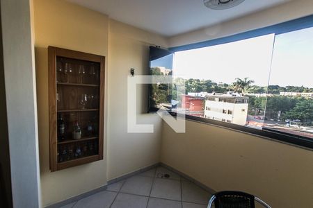 Apartamento para alugar com 3 quartos, 79m² em Stiep, Salvador