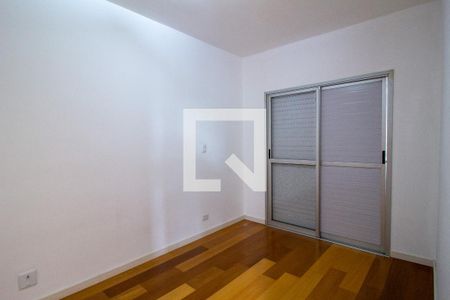 Quarto 1 de apartamento para alugar com 2 quartos, 68m² em Parque Tres Meninos, Sorocaba