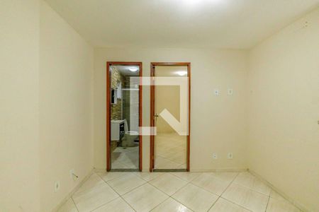 Studio de kitnet/studio para alugar com 1 quarto, 43m² em Vargem Pequena, Rio de Janeiro