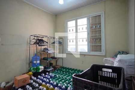 Quarto 1 de casa para alugar com 2 quartos, 200m² em Santa Maria Goretti, Porto Alegre