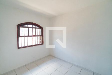 Quarto 2 de casa para alugar com 2 quartos, 67m² em Vila do Encontro, São Paulo