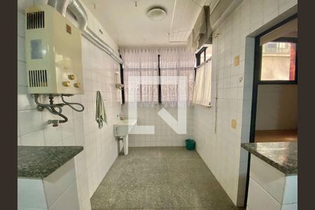 Apartamento à venda com 3 quartos, 120m² em Icaraí, Niterói