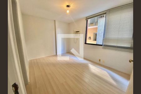 Apartamento à venda com 3 quartos, 120m² em Icaraí, Niterói