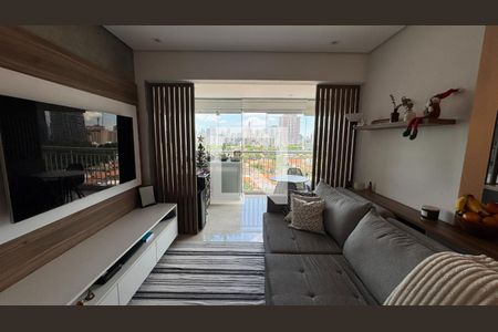 Apartamento à venda com 2 quartos, 75m² em Vila Cordeiro, São Paulo