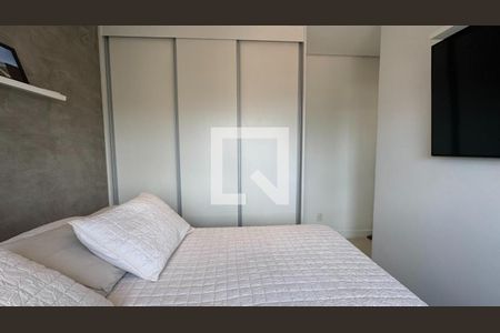 Apartamento à venda com 2 quartos, 75m² em Vila Cordeiro, São Paulo