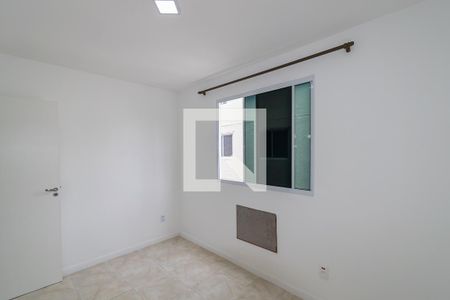 Quarto 1 de apartamento para alugar com 2 quartos, 42m² em Brás de Pina, Rio de Janeiro