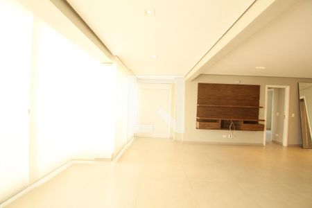 Sala de apartamento para alugar com 2 quartos, 102m² em Vila Suzana, São Paulo