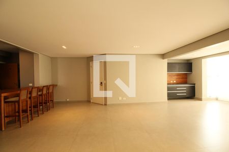 Sala de apartamento para alugar com 2 quartos, 102m² em Vila Suzana, São Paulo