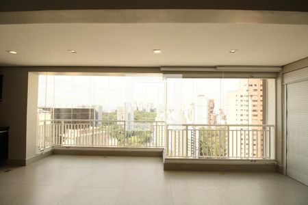 Sala de apartamento para alugar com 2 quartos, 102m² em Vila Suzana, São Paulo