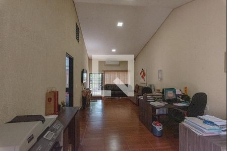 Sala de casa para alugar com 4 quartos, 174m² em Jardim Aurelia, Campinas