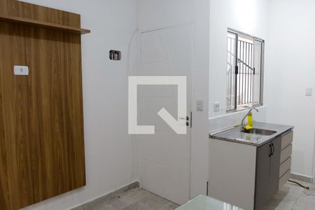 sala de casa para alugar com 2 quartos, 40m² em São Pedro, Osasco