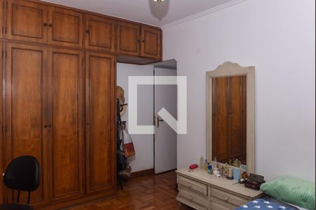 Casa à venda com 185m², 3 quartos e 3 vagas Casa à venda com 185m², 3 quartos e 3 vagasQuarto 1 Suíte