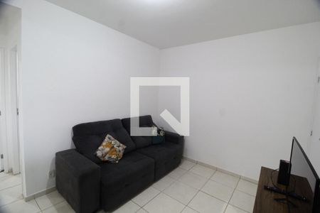 Sala de apartamento para alugar com 2 quartos, 45m² em Gávea, Uberlândia