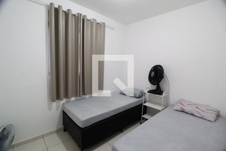 Quarto 1 de apartamento para alugar com 2 quartos, 45m² em Gávea, Uberlândia