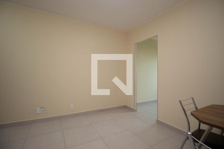 Sala de apartamento para alugar com 1 quarto, 35m² em Taguatinga, Brasília