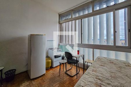 Quarto/Sala/Cozinha de apartamento à venda com 1 quarto, 19m² em Funcionários, Belo Horizonte