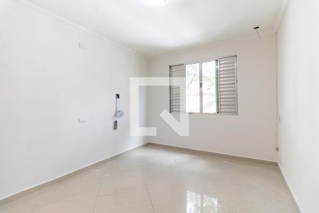 Quarto 2 de apartamento para alugar com 2 quartos, 63m² em Vila Santa Teresa (zona Sul), São Paulo